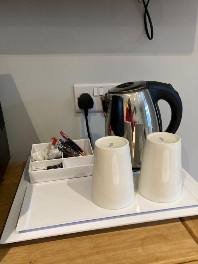 Wicks At 26 Hotel Sandown Kültér fotó